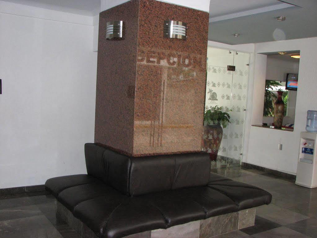Hotel Y Suites Plaza Мансанильо Экстерьер фото